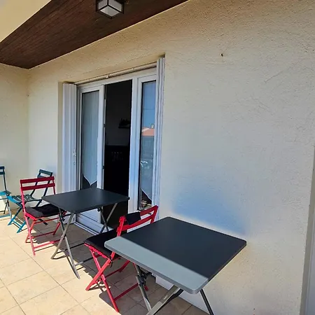 Grande Maison Avec Jardin Parking Proche De La *