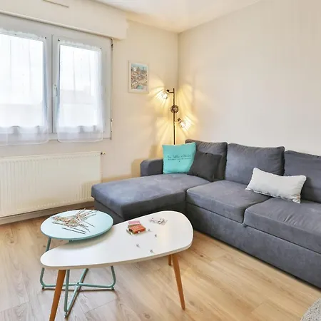 Grande Maison Avec Jardin Parking Proche De La Tatil Evi *