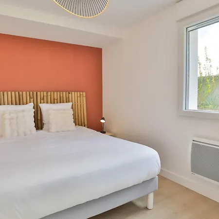 Grande Maison Avec Jardin Parking Proche De La Tatil Evi