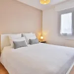 Grande Maison Avec Jardin Parking Proche De La *