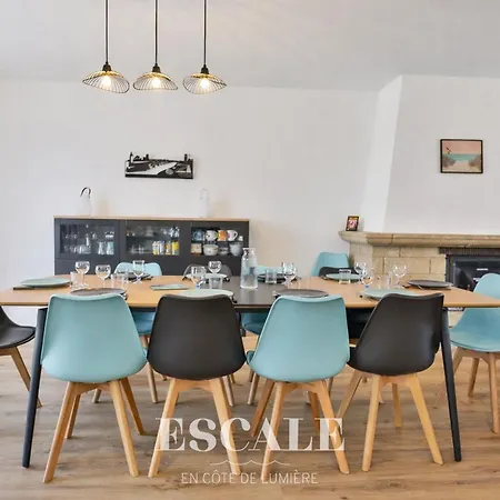 Grande Maison Avec Jardin Parking Proche De La *